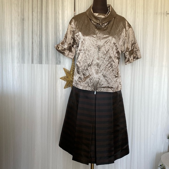 Halogen A-line, pleats, stripes, skirt, black/brown! Sheen! LIKE NEW! Size 6 - Picture 17 of 17